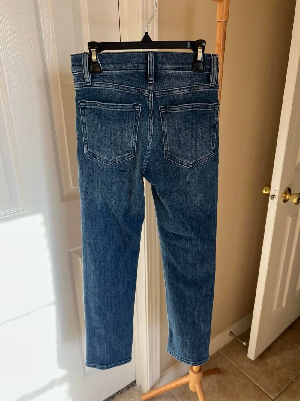 Frame Denim Women’s Le High Straight Blue Jeans - Picture 4 of 5